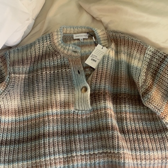 Something Navy Brand Sweater - Picture 4 of 5